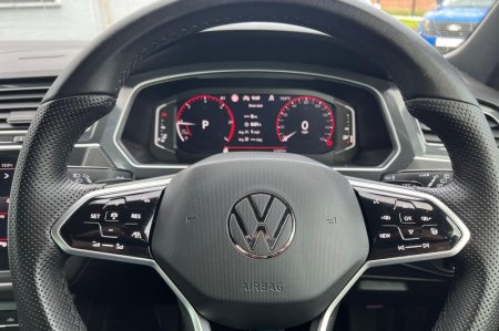 2020 Volkswagen Tiguan - photo 12