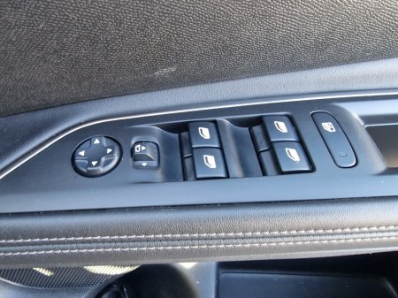 2020 Peugeot 5008 - photo 21