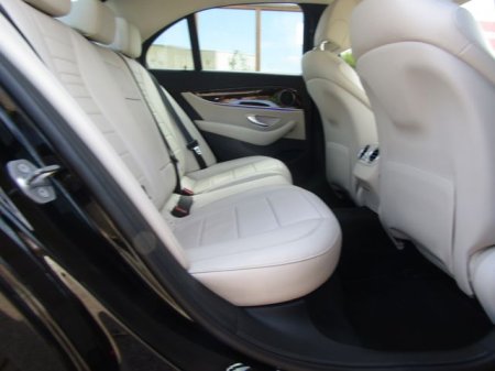 2017 Mercedes-Benz E-Class - photo 17