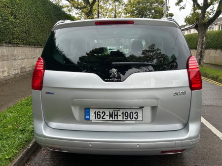 2016 Peugeot 5008 - photo 8
