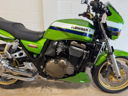 2005 Kawasaki ZRX - photo 8