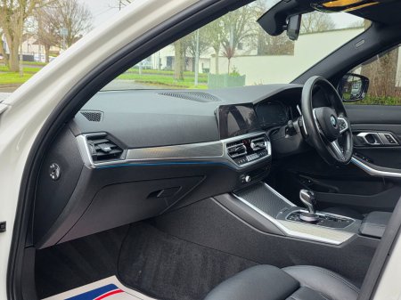 2021 BMW 3-Series - photo 20