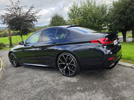 2022 BMW 5-Series - photo 12