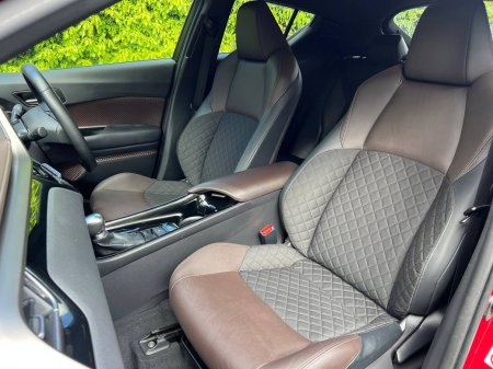 2017 Toyota C-HR - photo 6