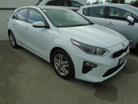 2022 Kia Ceed - photo 10