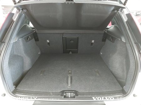 2026 Volvo EX40 - photo 8