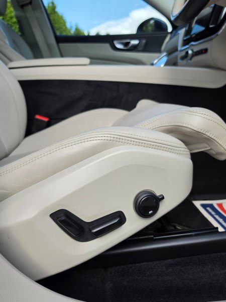 2021 Volvo XC60 - photo 20