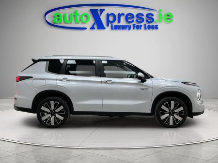 2024 Mitsubishi Outlander - photo 15