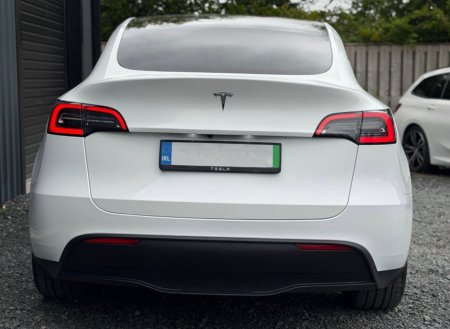 2022 Tesla Model Y - photo 3
