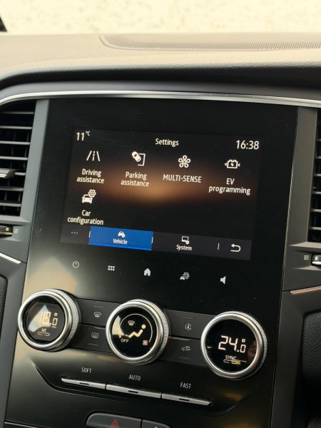 2021 Renault Megane - photo 27