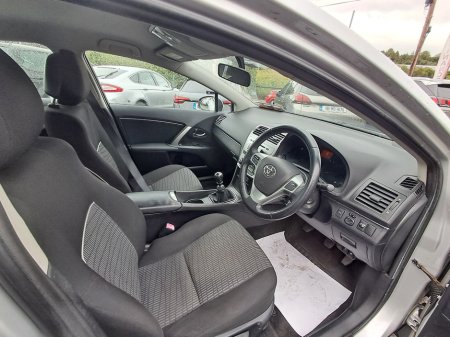 2014 Toyota Avensis - photo 9
