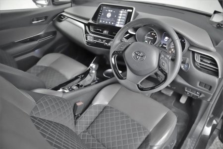 2020 Toyota C-HR - photo 13