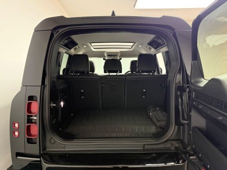 2022 Land Rover Defender - photo 18