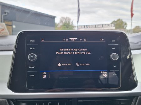 2023 Volkswagen T-Roc - photo 22