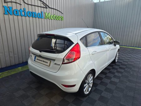 2015 Ford Fiesta - photo 3