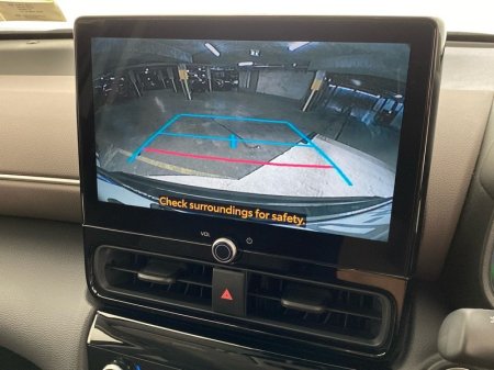 2025 Toyota Yaris Cross - photo 14