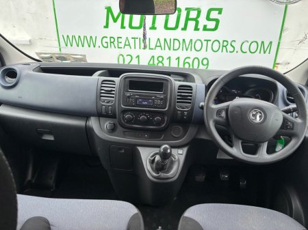 2015 Opel Vivaro - photo 14
