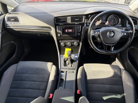 2016 Volkswagen Golf - photo 2