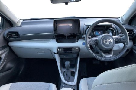 2022 Toyota Yaris - photo 10