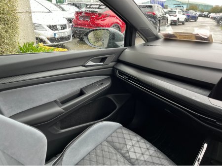 2024 Volkswagen Golf - photo 15