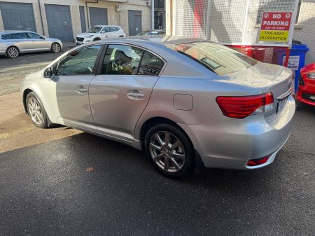 2013 Toyota Avensis - photo 12