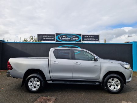 2017 Toyota Hilux - photo 4