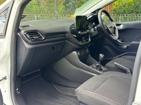 2023 Ford Fiesta - photo 8