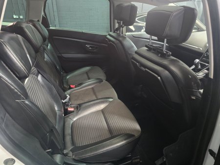 2018 Renault Grand Scenic - photo 11