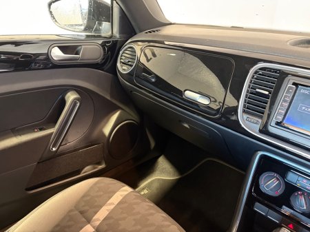 2017 Volkswagen Beetle - photo 11