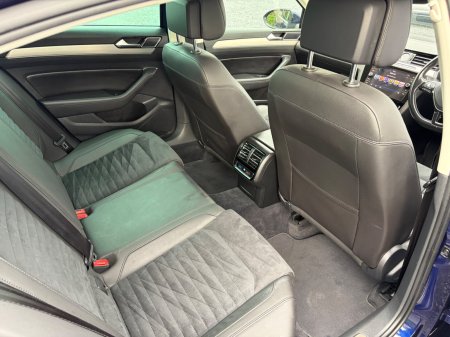 2019 Volkswagen Passat - photo 17