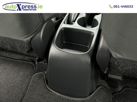 2022 Toyota Yaris - photo 24
