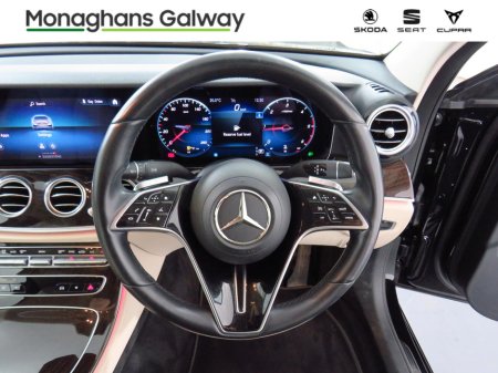 2022 Mercedes-Benz E-Class - photo 23