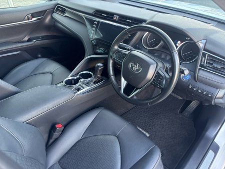 2019 Toyota Camry - photo 6