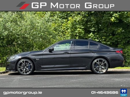 2023 BMW 5-Series - photo 4