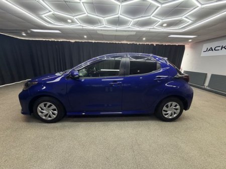 2021 Toyota Yaris - photo 6