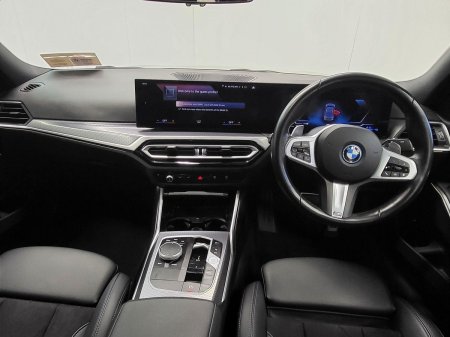 2024 BMW 3-Series - photo 3