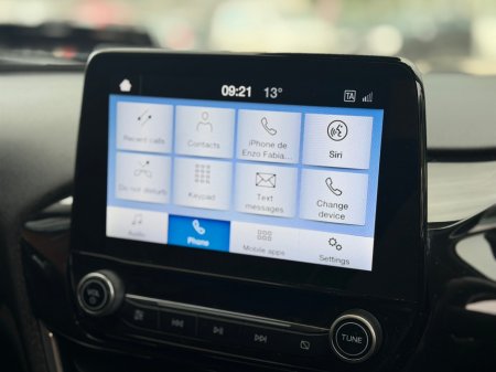 2020 Ford Fiesta - photo 9