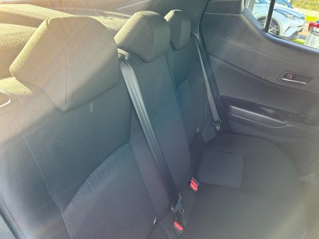 2017 Toyota C-HR - photo 10