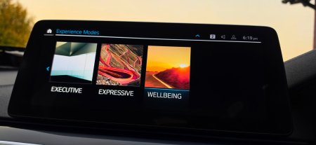 2020 BMW 5-Series - photo 37