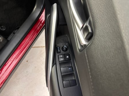 2024 Toyota Corolla Cross - photo 12