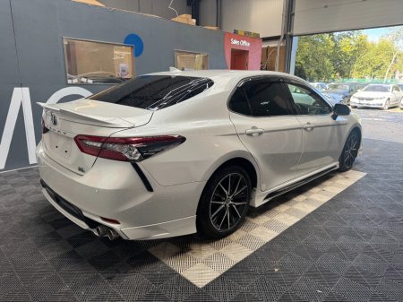 2023 Toyota Camry - photo 3
