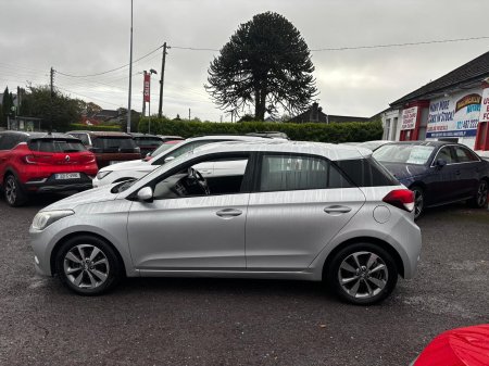2015 Hyundai i20 - photo 2