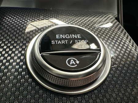 2026 Mercedes-Benz GLC - photo 21