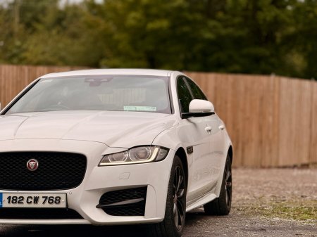 2018 Jaguar XF - photo 5