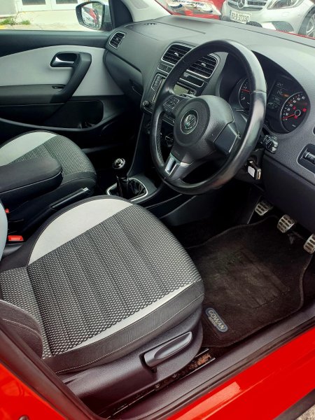 2014 Volkswagen Polo - photo 12