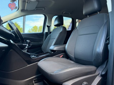 2017 Ford Kuga - photo 20