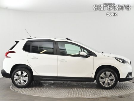 2018 Peugeot 2008 - photo 2
