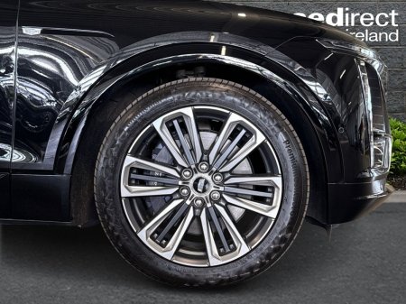 2025 Cadillac Lyriq - photo 18