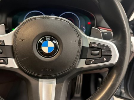 2019 BMW 5-Series - photo 17