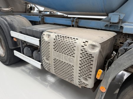 2018 IVECO TRAKKER 410 - photo 23